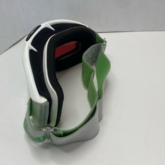 Bolle Mirrored Goggles Ski Bike Snowboarding Snowmobile Moto Unisex Junior - Picture 8 of 9